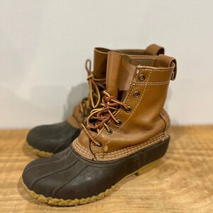 L.L. Bean Womens brown and black leather and rubber bean boots‎ size 7